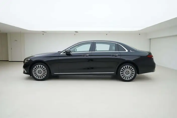 Mercedes-Benz E-Class 2023 Model Facelift E 300 L Fashion Model sedan
