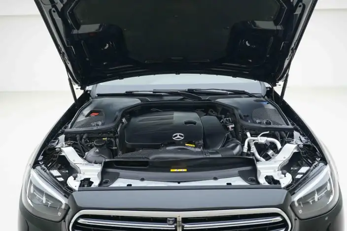 Mercedes-Benz E-Class 2023 Model Facelift E 300 L Fashion Model sedan – фото 6
