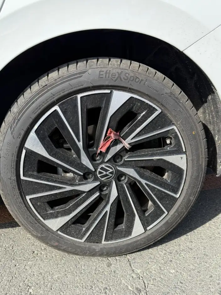 Volkswagen Sagitar 2026 Model L 300TSI DSG Luxury Model – фото 6