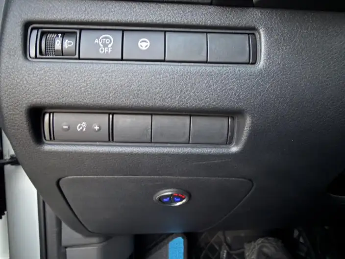 Nissan Qashqai 2023 Model 1.3T Deluxe Edition – фото 9