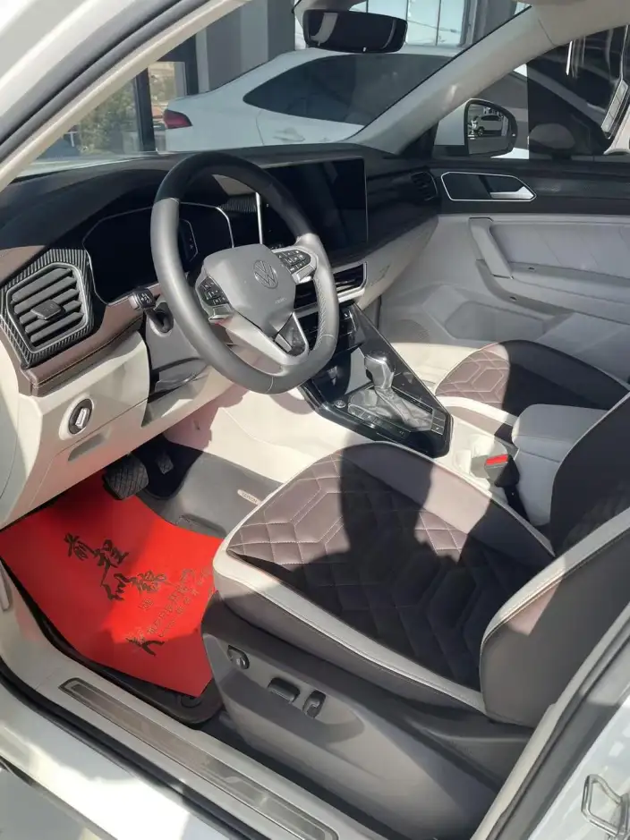Volkswagen Tayron 2023 Model 280TSI 2WD Luxury Plus Advanced version – фото 9