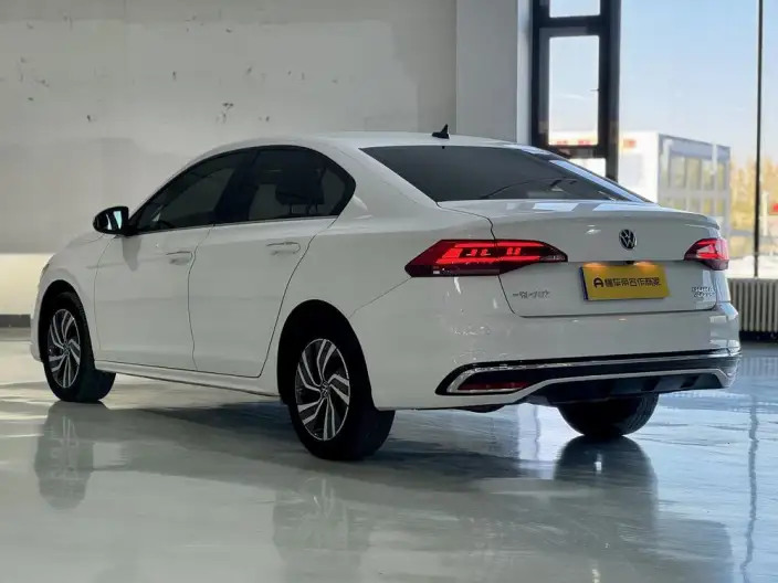 Volkswagen Bora 2023 Model 200TSI DSG Smooth Ride Edition