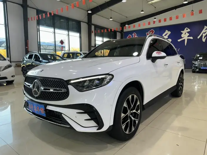 Mercedes-Benz GLC 2023 Model GLC 260 L 4MATIC Luxury Model 5 seat