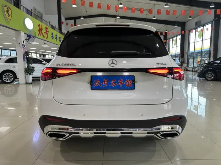 Mercedes-Benz GLC 2023 Model GLC 260 L 4MATIC Luxury Model 5 seat – фото 5