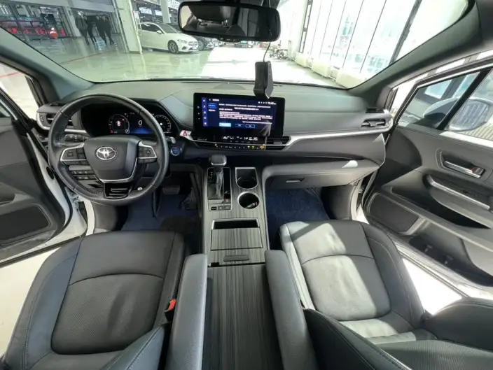 Toyota Sienna 2021 Model 2.5L Hybrid Supreme Edition – фото 9