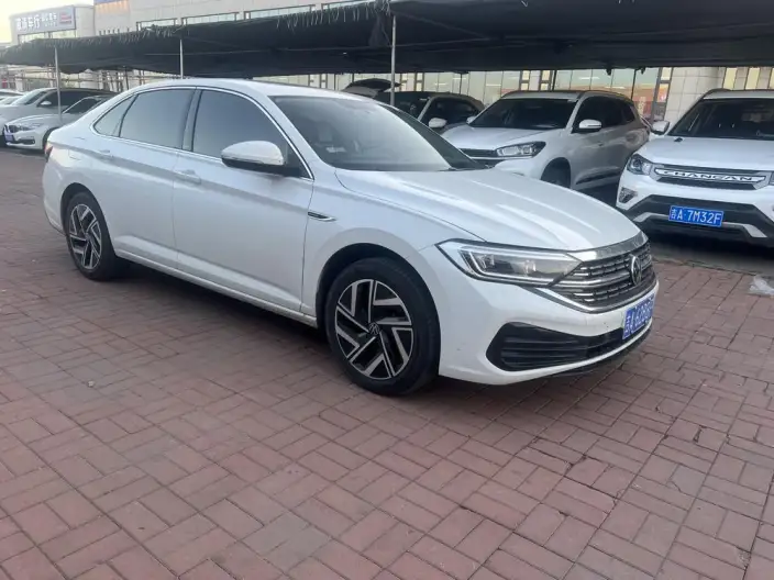 Volkswagen Sagitar 2023 Model 280TSI DSG Beyond Edition