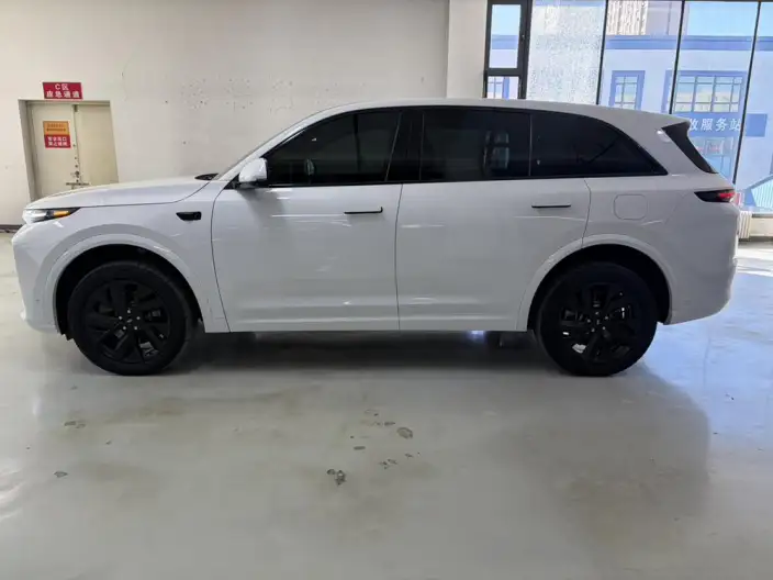 Li Auto L7 2023 Model Pro Edition