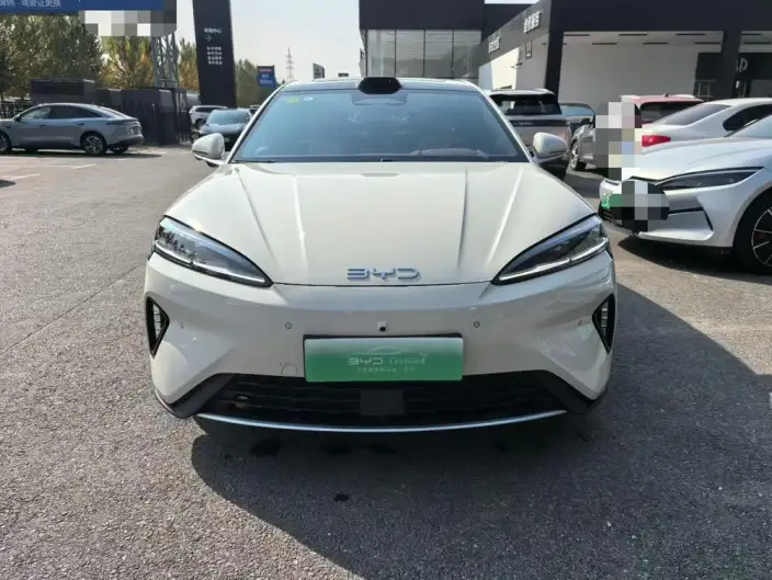 BYD Seal 07DM 2026 Model DM-i 230KM Flagship Model
