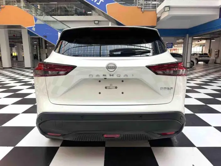 Nissan Qashqai 2023 Model 1.3T Deluxe Edition – фото 5