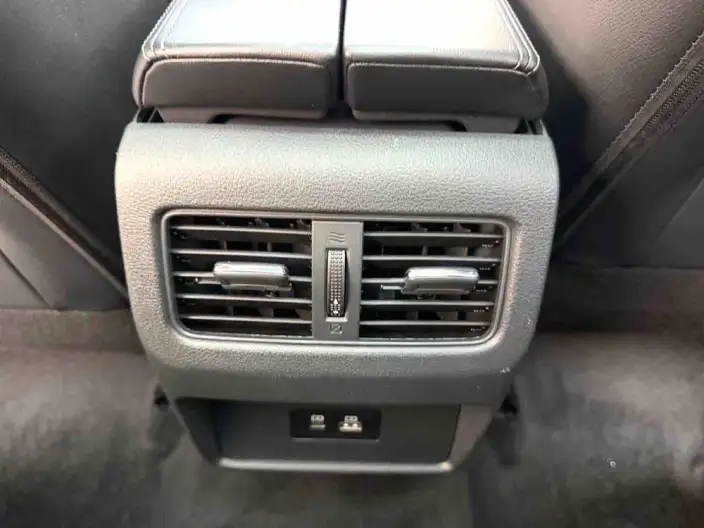 Nissan Qashqai 2023 Model 1.3T Deluxe Edition – фото 8