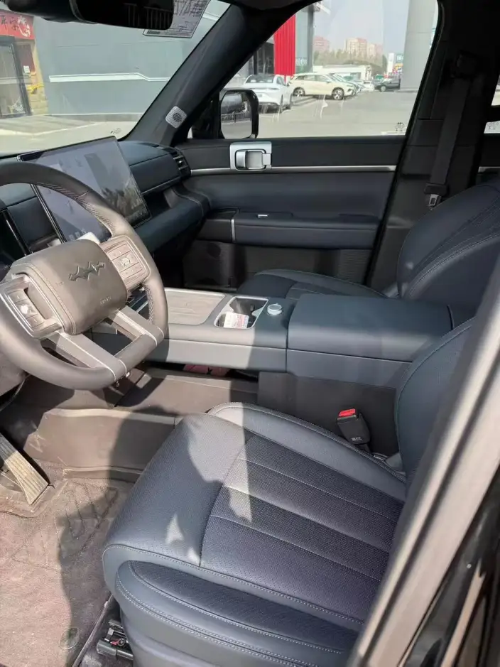 Titan 7 PHEV 2025 Model 190KM 4WD Ultra Edition – фото 8