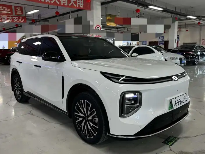 Changan Qiyuan Q07 2025 Model 215 Flagship Model
