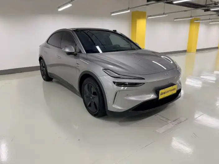 Onvo L60 2025 Model 560km Standard battery life version