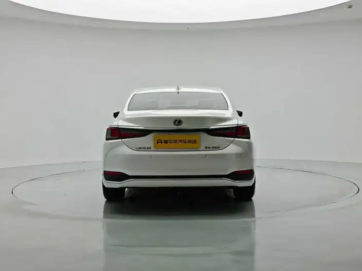 Lexus ES 2022 Model 200 Superior Edition – фото 6