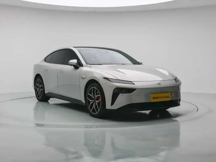 eπ 007 2025 Model EV 565 4WD Max Pilot Edition