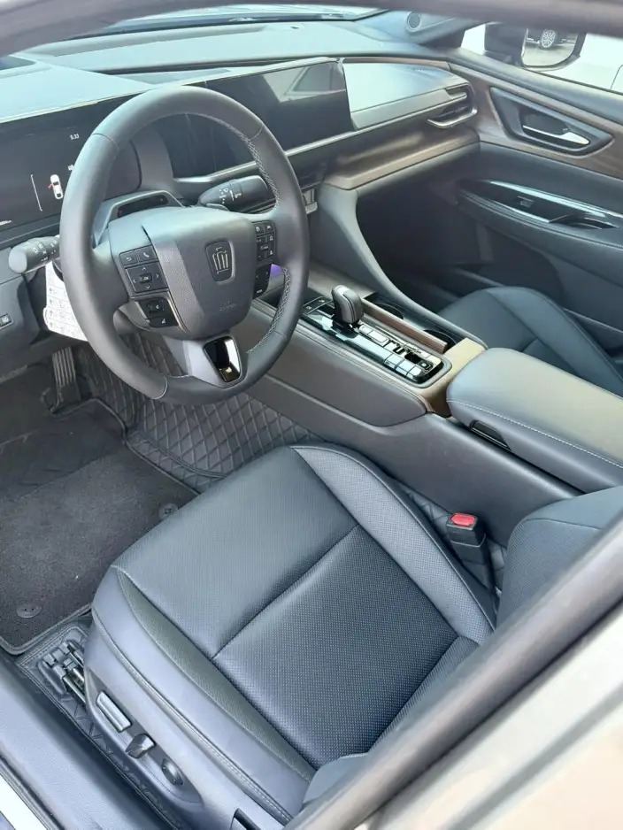 Toyota Crown Imported 2024 Model Sedan 2.5L HEV Supreme Edition – фото 8