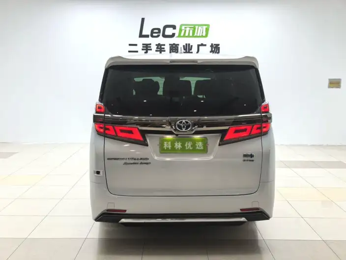 Vellfire 2021 Model Toyota Crown Hybrid 2.5L HV Supreme Edition – фото 5