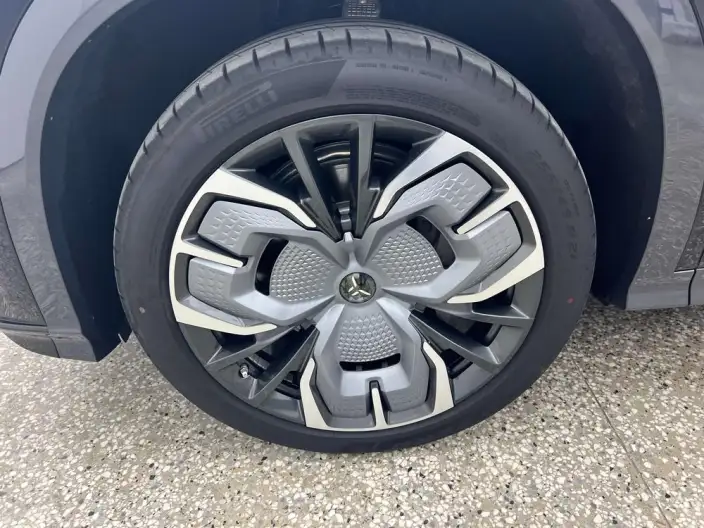 Hongqi Tiangong 08 2025 Model 680 Ultra 4WD Edition – фото 7