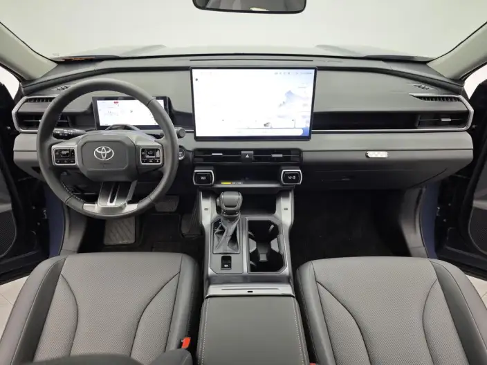 Toyota RAV4 2026 Model 2.0L 2WD Deluxe Edition – фото 10