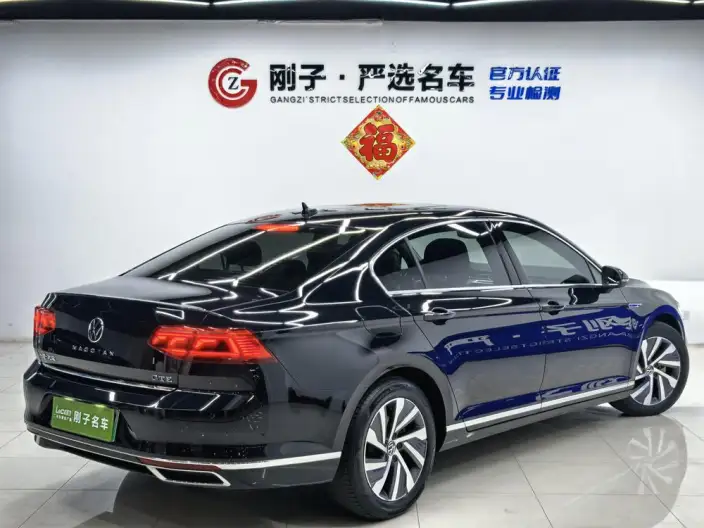 Volkswagen Magotan PHEV 2022 Model Luxury Model – фото 7