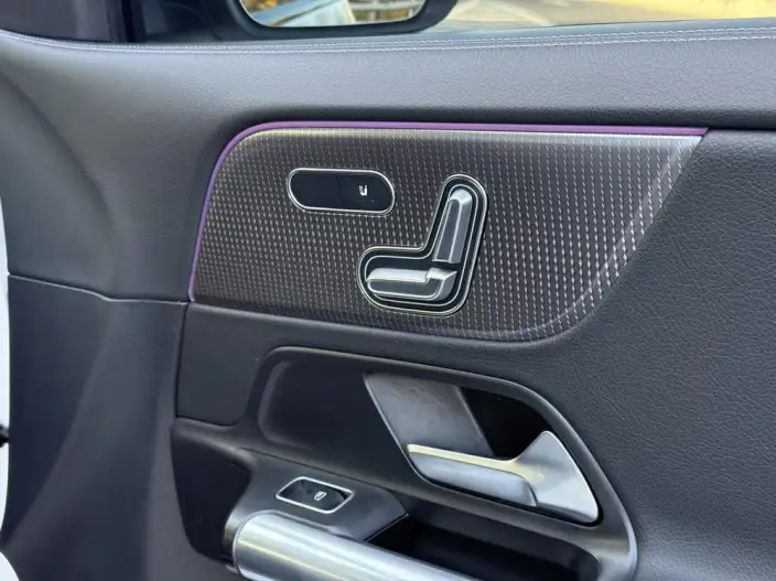Mercedes-Benz GLA 2023 Model GLA 220 – фото 8