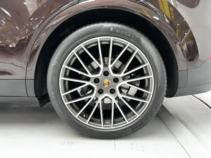 Cayenne 2023 Model Cayenne 3.0T Platinum edition – фото 9
