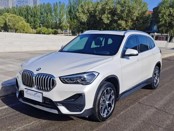 BMW X1 2022 Model sDrive25Li Leading Model – фото 1