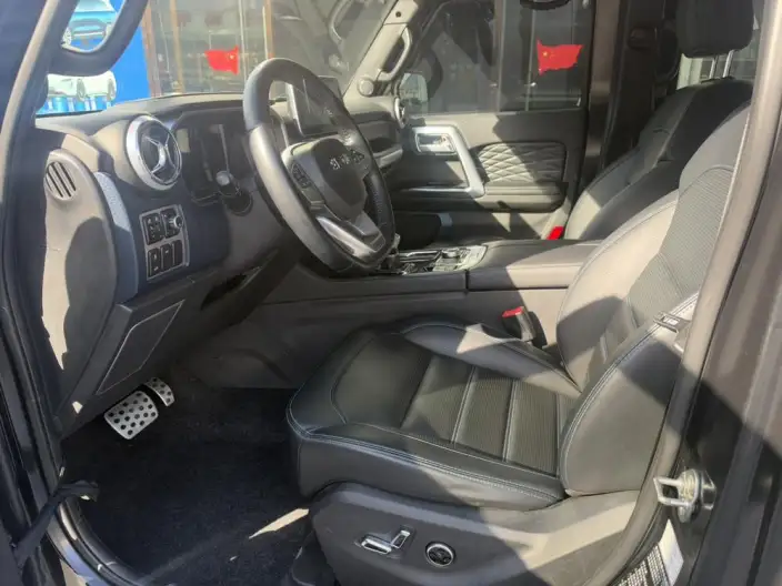 BAIC BJ40 2021 Model 2.0D Automatic 4WD Blade Hero Edition Warrior Model – фото 9