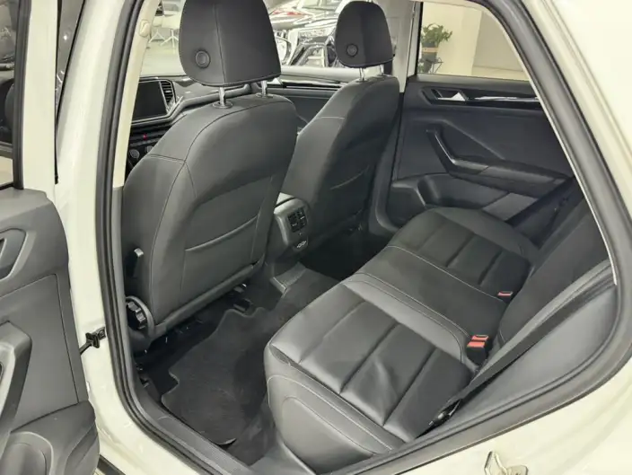 Volkswagen T-Roc 2021 Model 280TSI DSG 2WD Luxury Zhilian Edition – фото 10