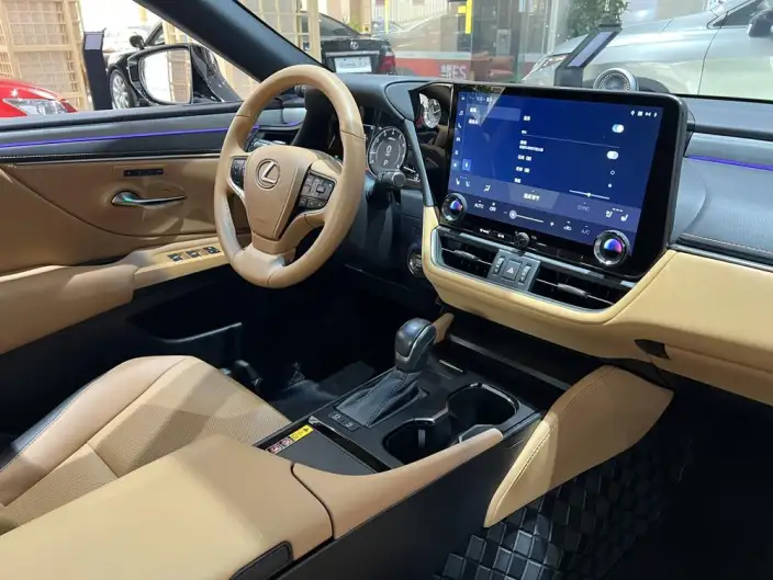 Lexus ES 2025 Model 200 Premium – фото 9