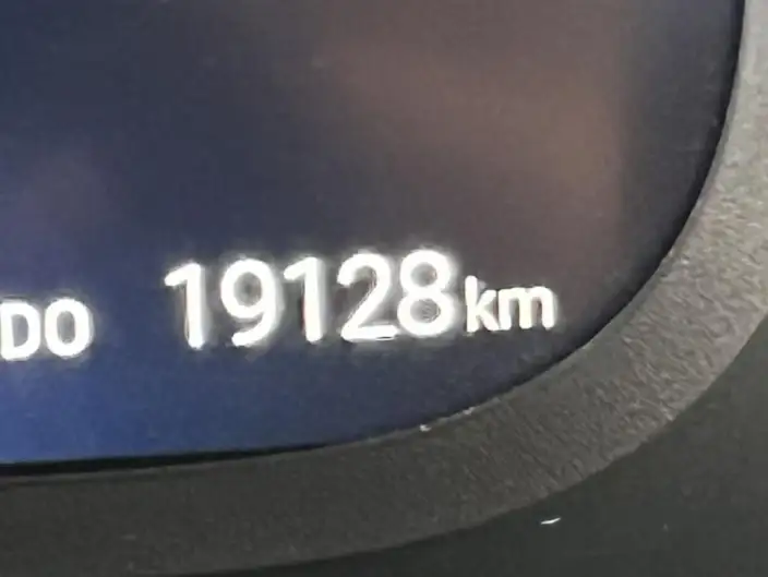 Toyota RAV4 2023 Model Intelligent Hybrid 2.5L E-CVT 2WD Elite PLUS Edition – фото 5