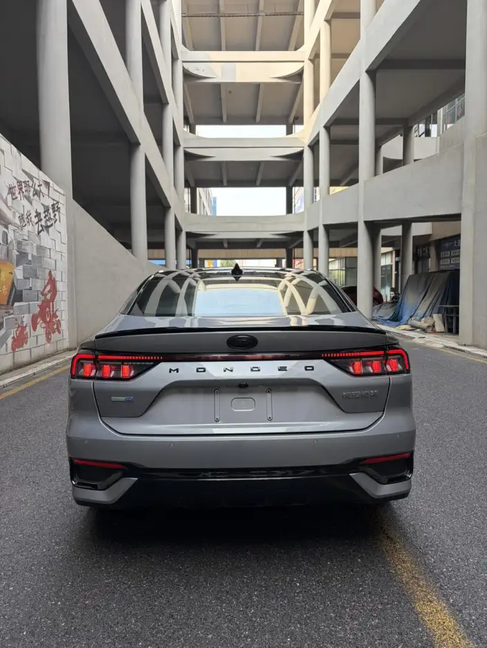 Ford Mondeo 2022 Model Facelift EcoBoost 245 ST-Line – фото 5