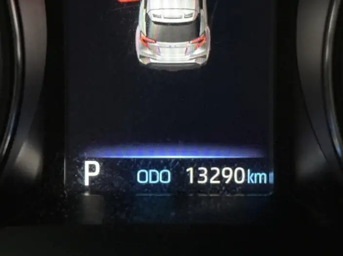 Toyota C-HR 2022 Model 2.0L Leading version – фото 5