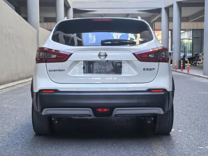 Nissan Qashqai 2022 Model 2.0L XV Prem. Deluxe Edition – фото 5