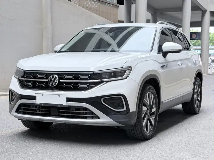 Volkswagen Tayron 2023 Model 280TSI 2WD Luxury Plus Advanced version – фото 1