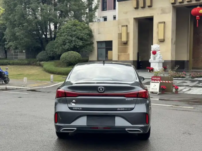 Changan Eado 2023 Model PLUS Changxiang Edition Blue whale NE 1.4T GDI DCT Noble Model – фото 9