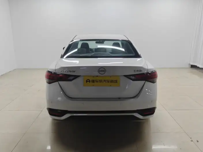 Nissan Sylphy 2023 Model 1.6L CVT Yuexiang Edition – фото 6