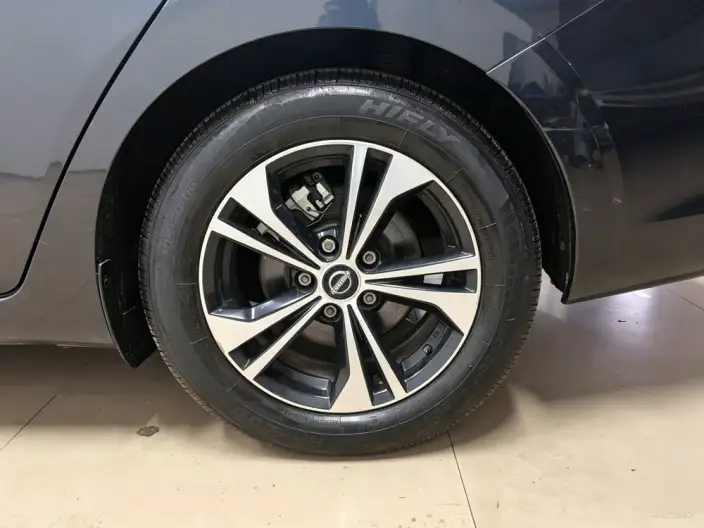 Nissan Sylphy 2023 Model 1.6L CVT Yuexiang Edition – фото 9