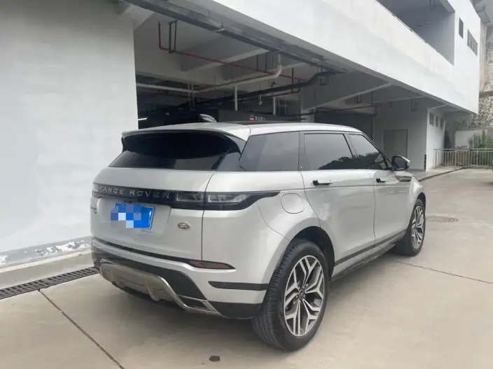 Range Rover Evoque 2023 Model Aurora L 249PS R-Dynamic Deluxe Edition – фото 5