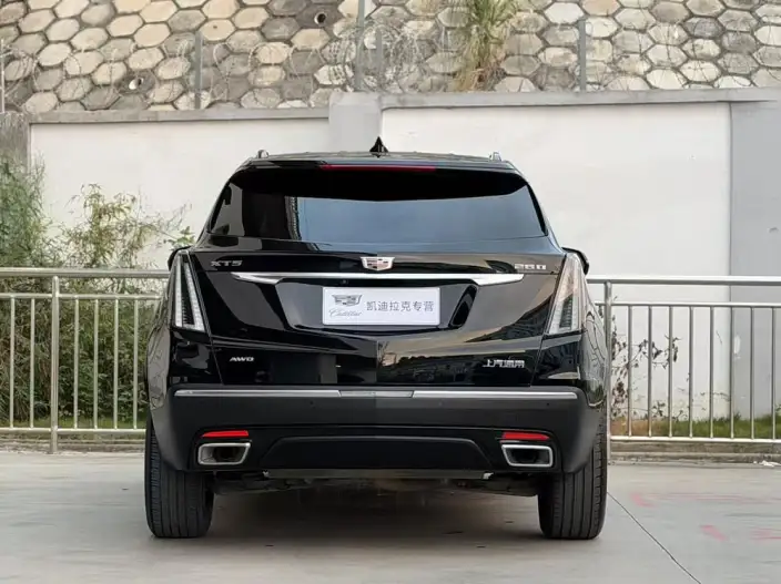 Cadillac XT5 2022 Model 2.0T 4WD Noble Model