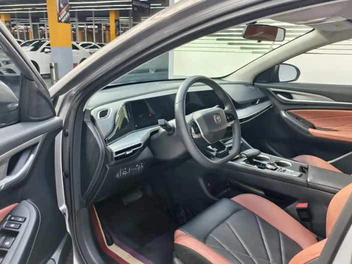 Changan Eado 2022 Model PLUS Blue whale NE 1.4T GDI DCT Noble Model – фото 8