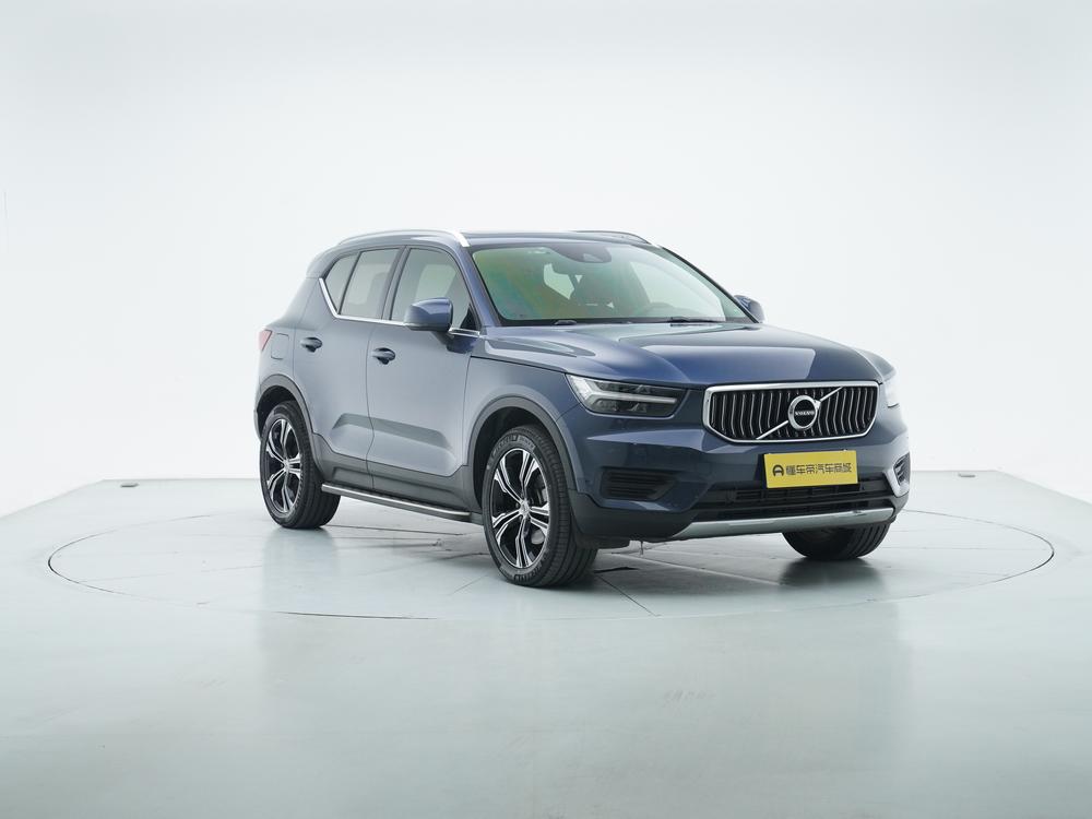Volvo XC40 2022 T4 4WD Smart Enjoy Luxury