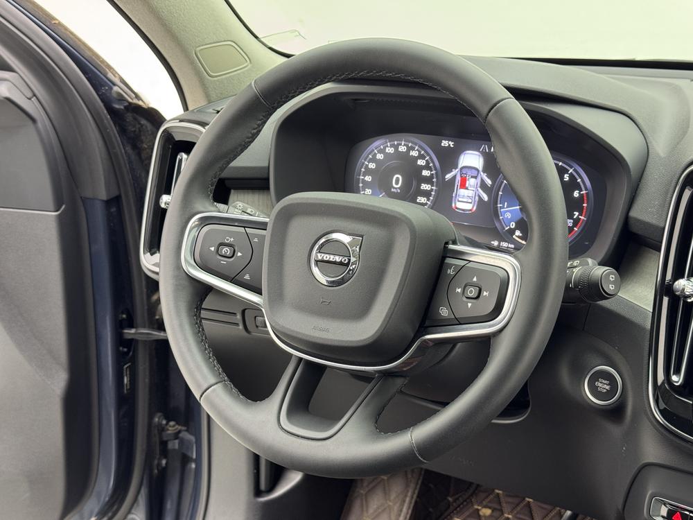 Volvo XC40 2022 T4 4WD Smart Enjoy Luxury – фото 16