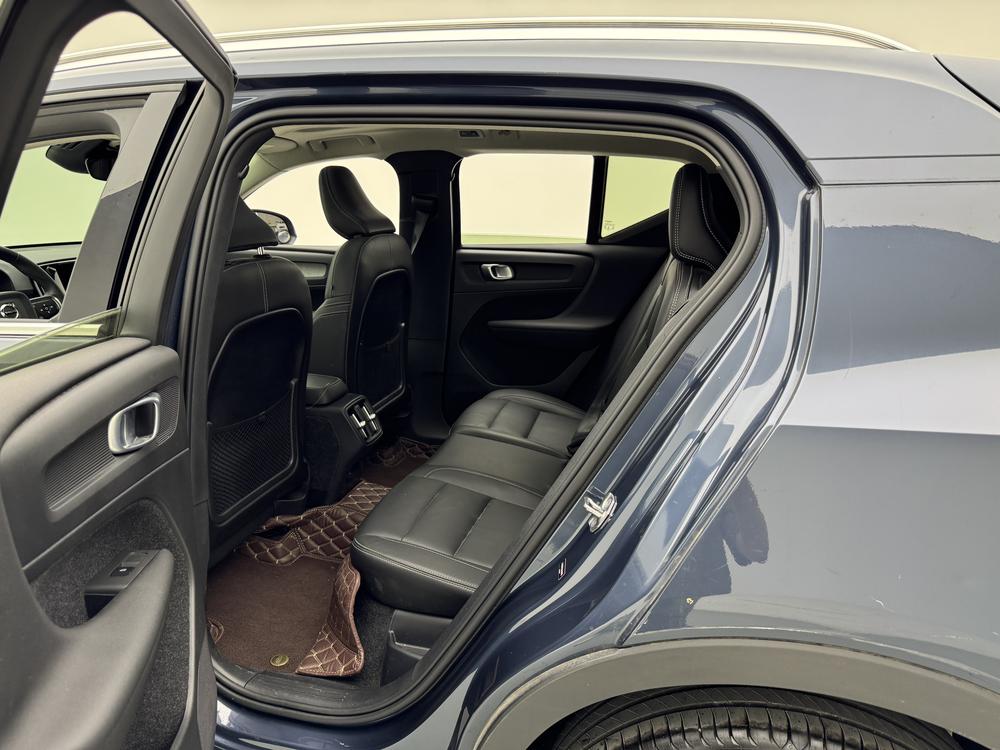 Volvo XC40 2022 T4 4WD Smart Enjoy Luxury – фото 22