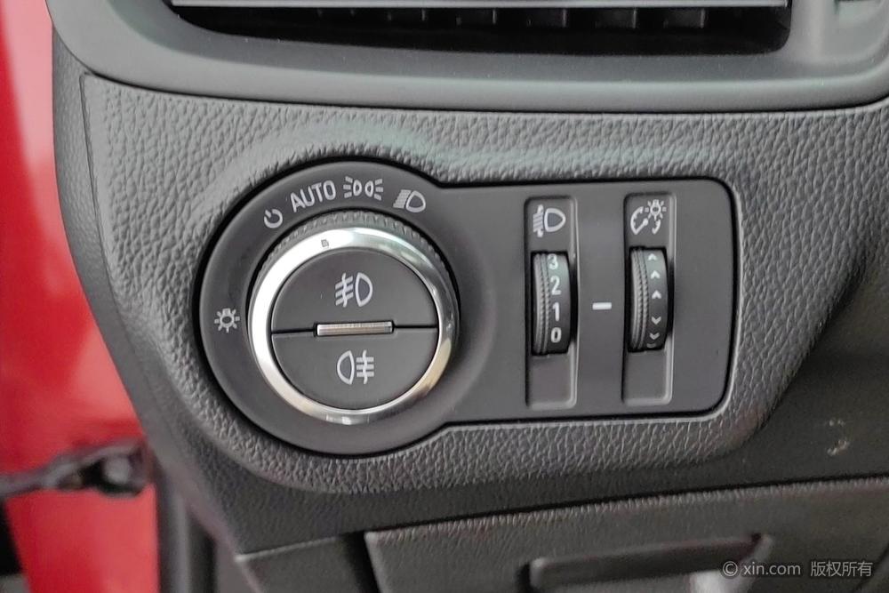 Buick Envision 2017 модификация 20T 2WD Elite – фото 16