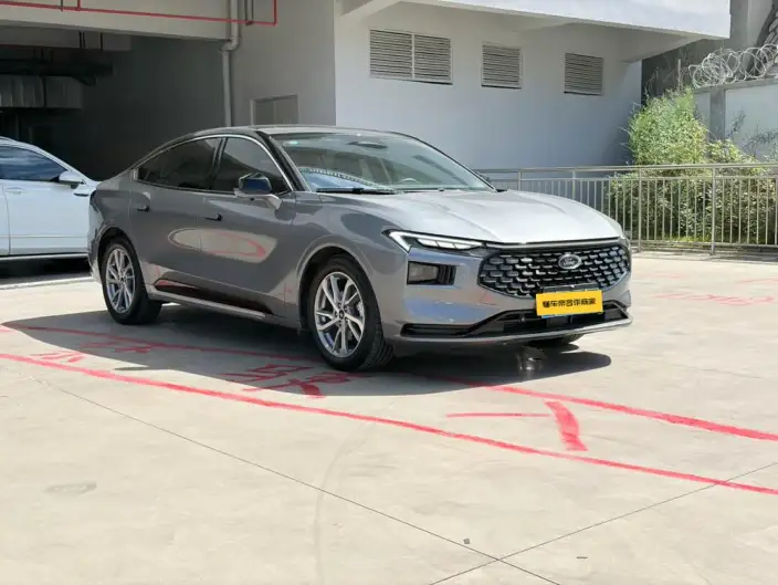 Ford Mondeo 2023 Model EcoBoost 245 Luxury Model