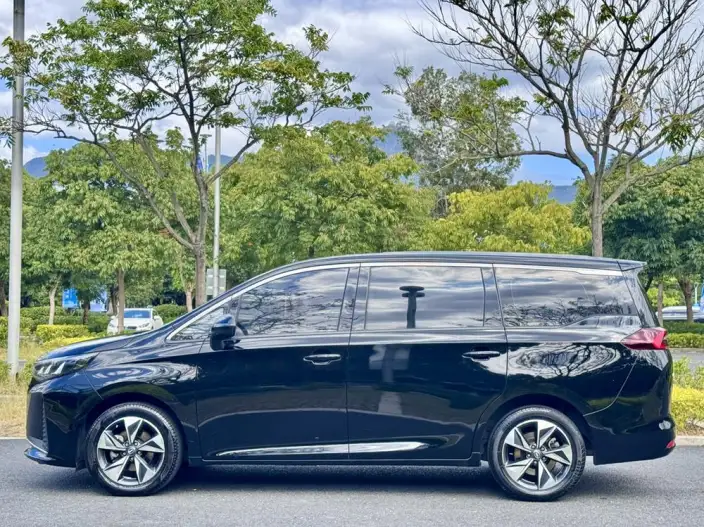 GAC Trumpchi M6 2023 Model PRO 270T WDCT Deluxe Edition
