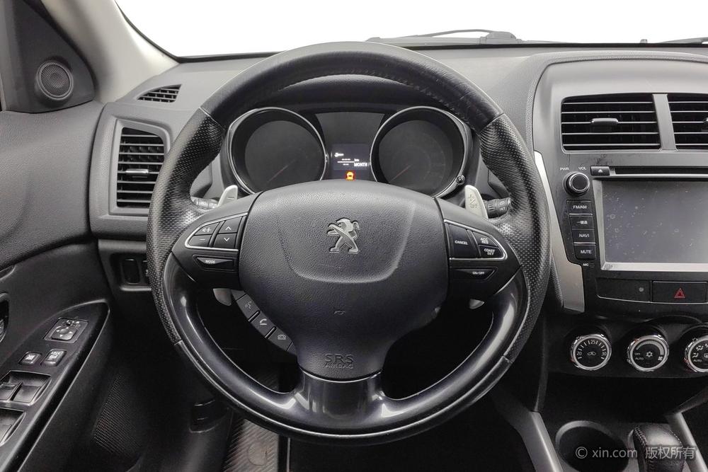 Peugeot 2008 2013 модификация 2.0L 2WD Luxury – фото 14
