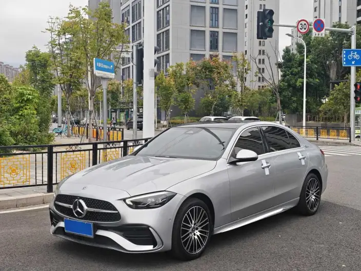Mercedes-Benz C-Class 2022 Model C 260 L Sports Edition – фото 1
