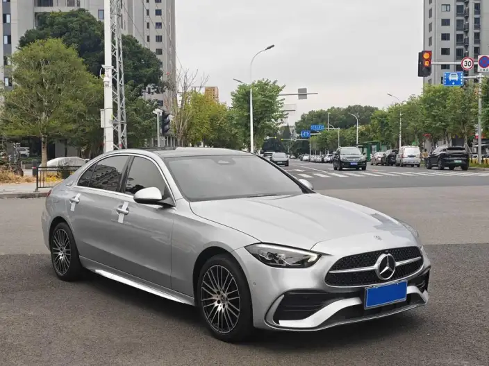 Mercedes-Benz C-Class 2022 Model C 260 L Sports Edition – фото 3